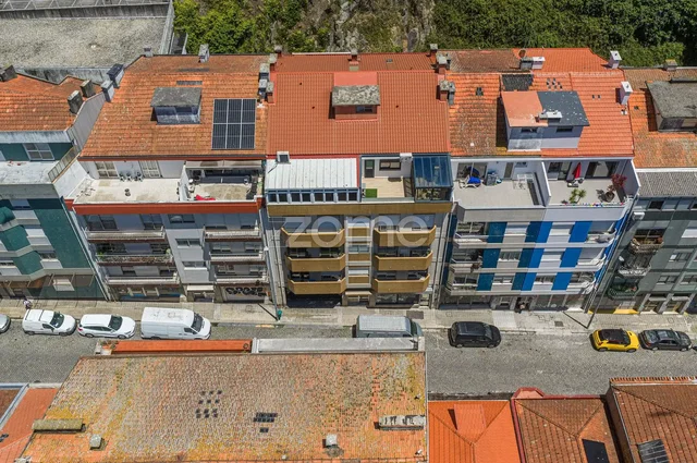 Casa e arredores