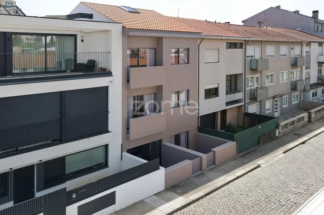 Casa e arredores