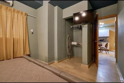 Spavaća soba; prirodno svjetlo, drveni pod