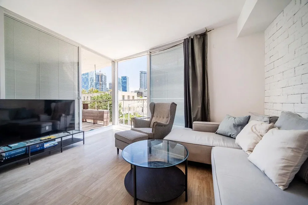 Soggiorno; vista, luce naturale, stile moderno