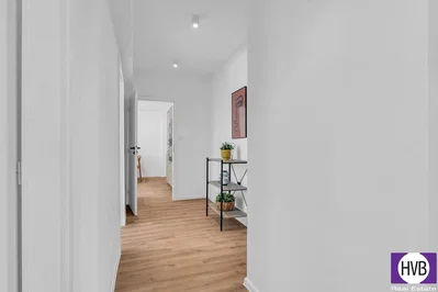 Autre; parquet, lumière naturelle