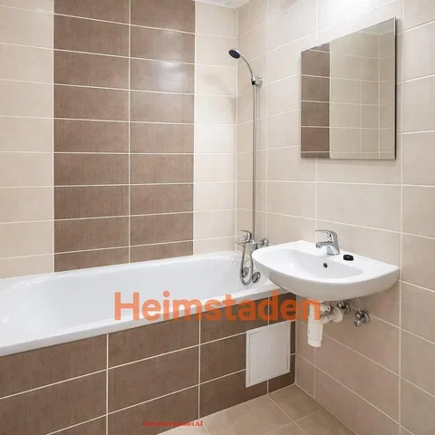 Salle de bain; carrelage, lumière naturelle