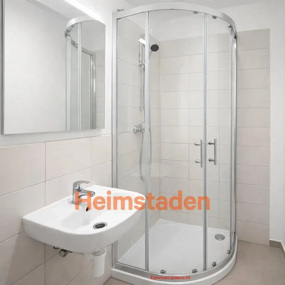 Salle de bain; carrelage, lumière naturelle