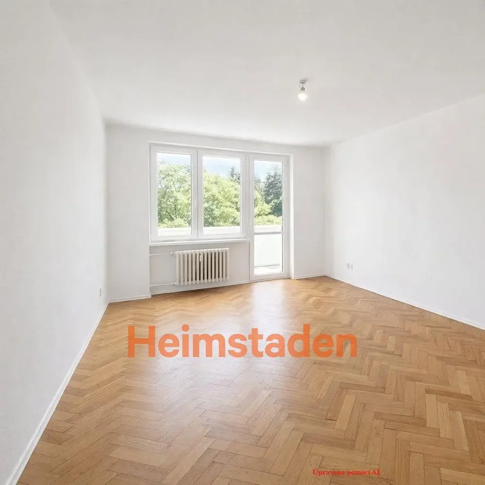 Salon; parquet, lumière naturelle, vue