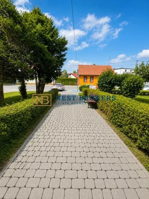 House and surroundings