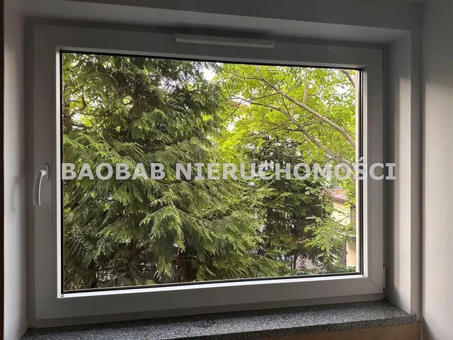 Balkon; pogled, prirodno svjetlo