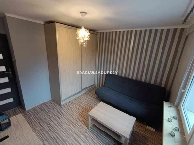 Wohnzimmer; holzboden, tageslicht