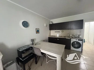 Cuisine; électroménager, carrelage