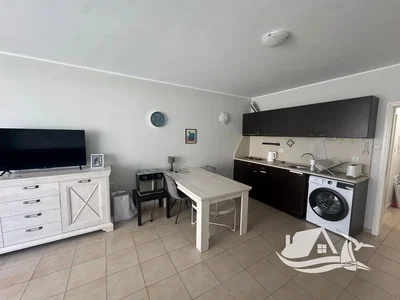 Cuisine; électroménager, carrelage