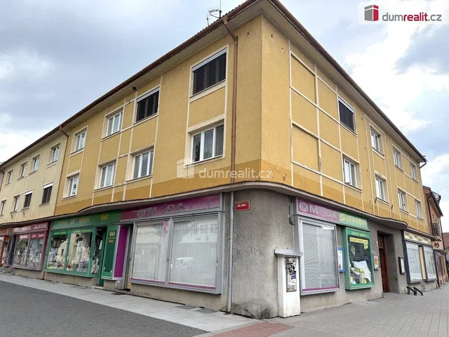 House and surroundings