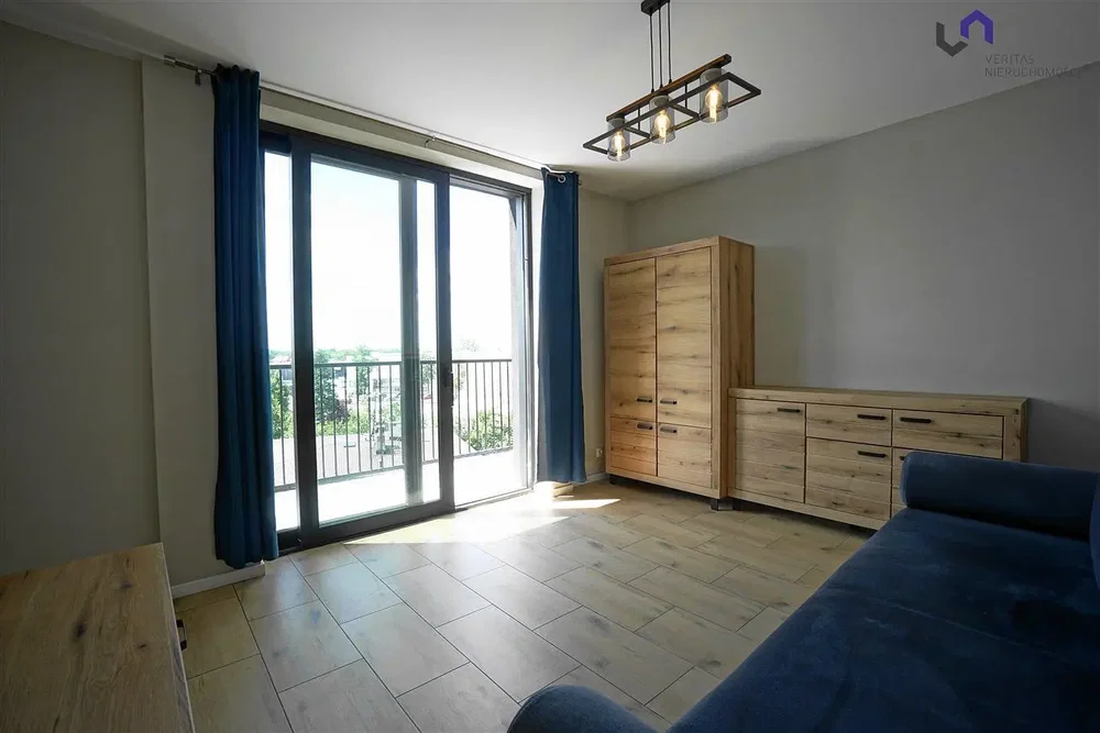 Wohnzimmer; blick, holzboden, tageslicht, moderner stil