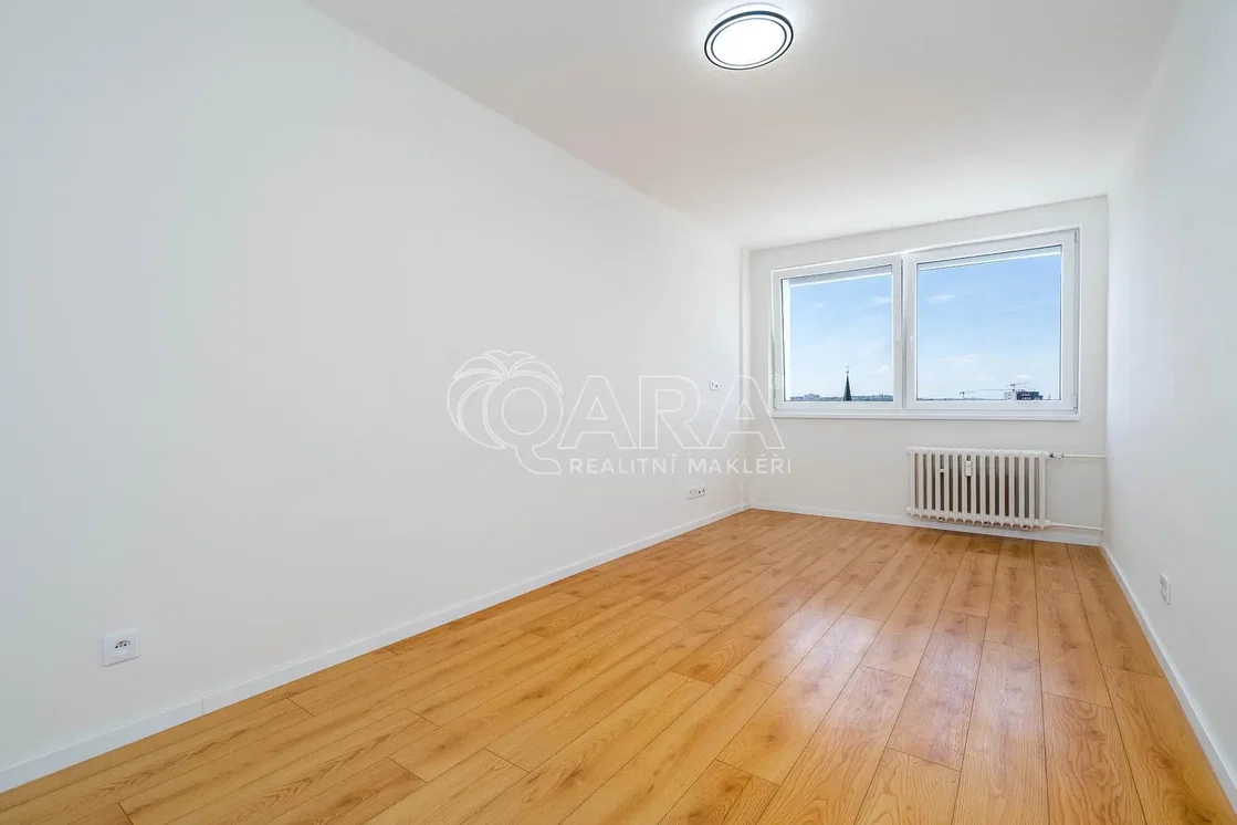 Bedroom; wood floor, natural light
