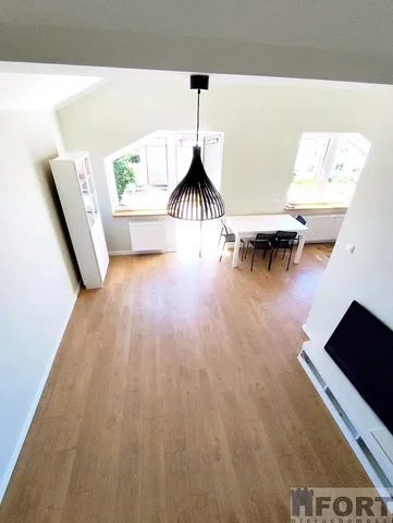 Living room; natural light, wood floor