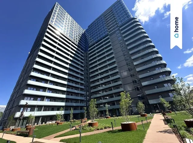 House and surroundings