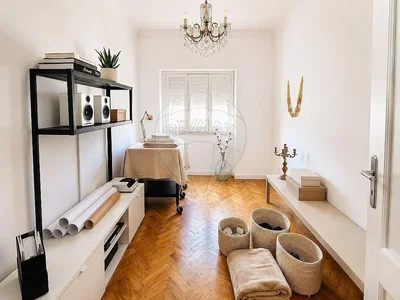 Diğer; ahşap zemin, modern stil, doğal ışık