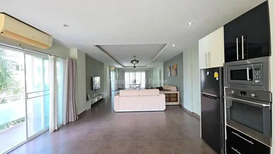 Sala de estar; vista, eletrodomésticos, luz natural, estilo moderno