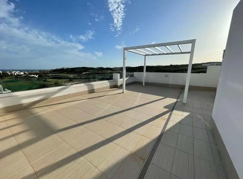 Terraço; chão de azulejo, vista, luz natural