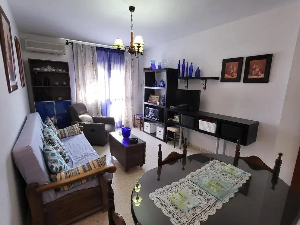 Salon; lumière naturelle, style rustique