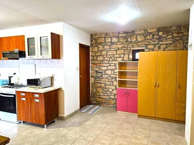 Cuisine; électroménager, carrelage