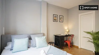 Schlafzimmer; tageslicht, moderner stil