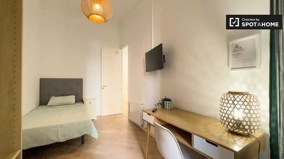 Chambre; lumière naturelle, style moderne