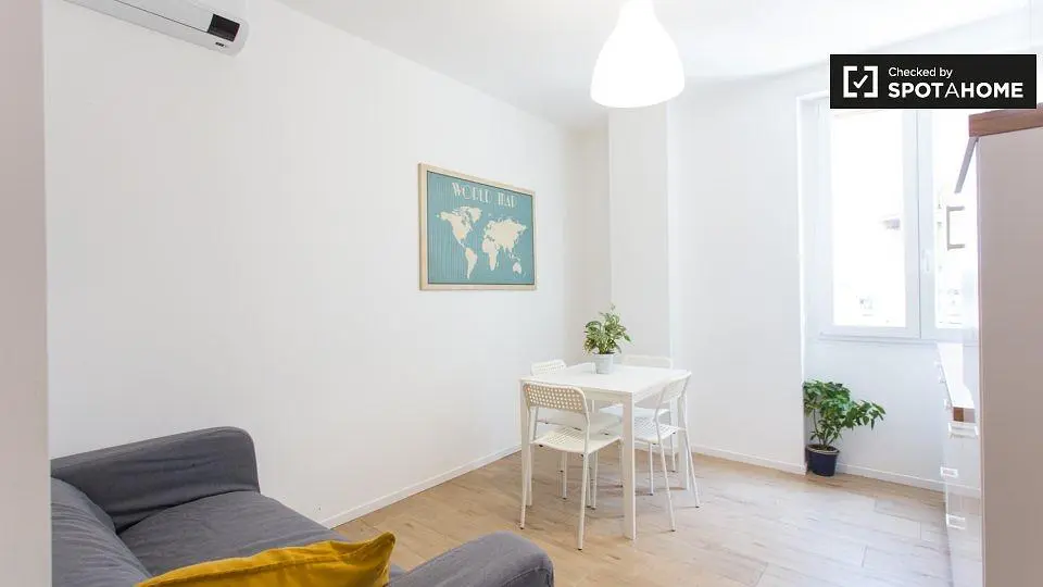 Wohnzimmer; tageslicht, moderner stil