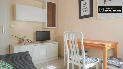 Schlafzimmer; tageslicht, moderner stil