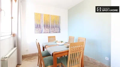 Soggiorno; luce naturale, stile moderno
