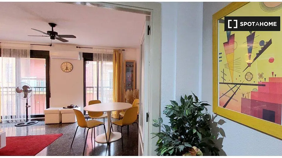 Salon; lumière naturelle, style moderne