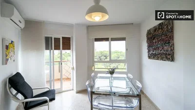 Wohnzimmer; tageslicht, blick