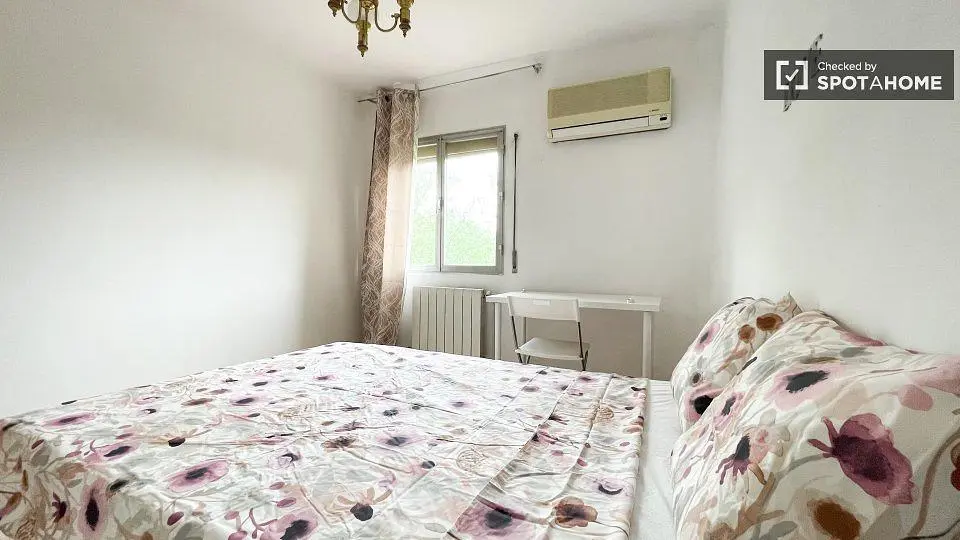 Schlafzimmer; tageslicht