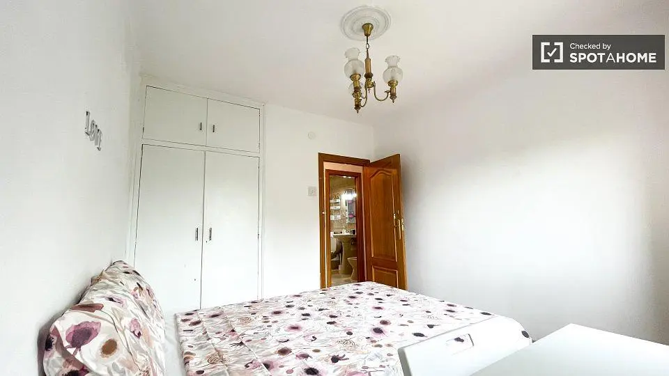 Schlafzimmer; tageslicht