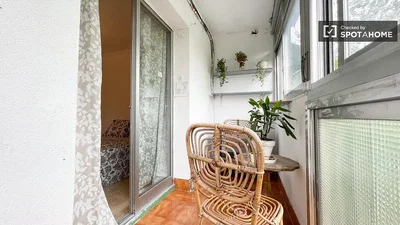 Balkon; tageslicht, holzboden, fliesenboden