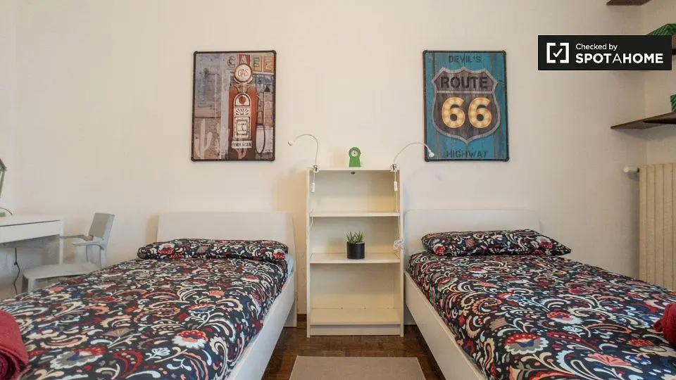 Schlafzimmer; tageslicht, moderner stil