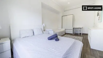Slaapkamer; natuurlijk licht, moderne stijl