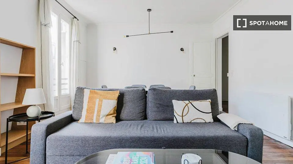 Living room; natural light, wood floor