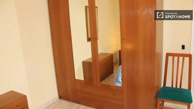Bedroom; wood floor, tile floor, wood beams