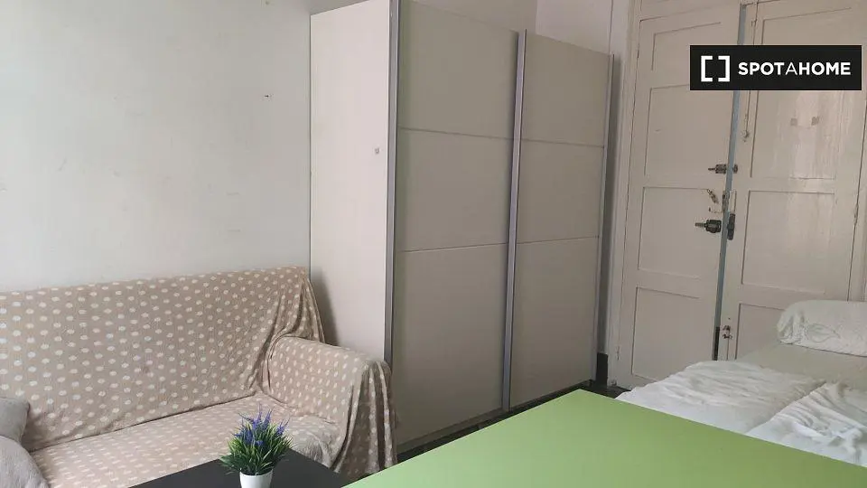 Schlafzimmer; tageslicht