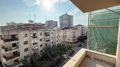 Balcon; vue, lumière naturelle