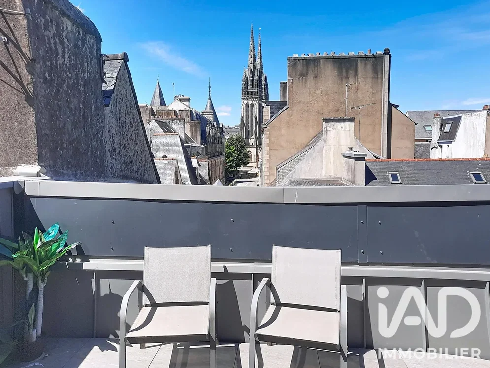 Terrace; view, natural light