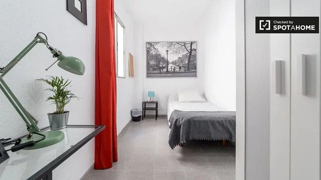 Chambre; lumière naturelle, style moderne