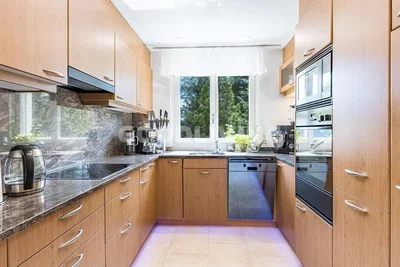 Cuisine; électroménager, vue, lumière naturelle, rénové, carrelage