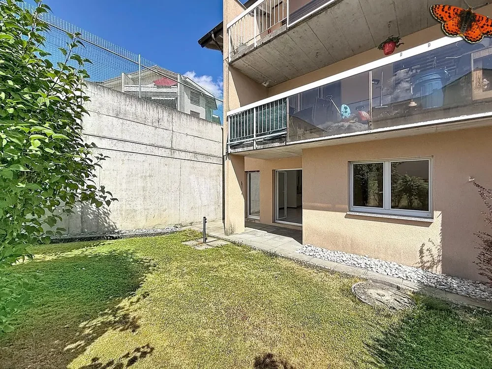 Haus und umgebung; tageslicht, blick