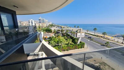 Balkon; pogled, prirodno svjetlo
