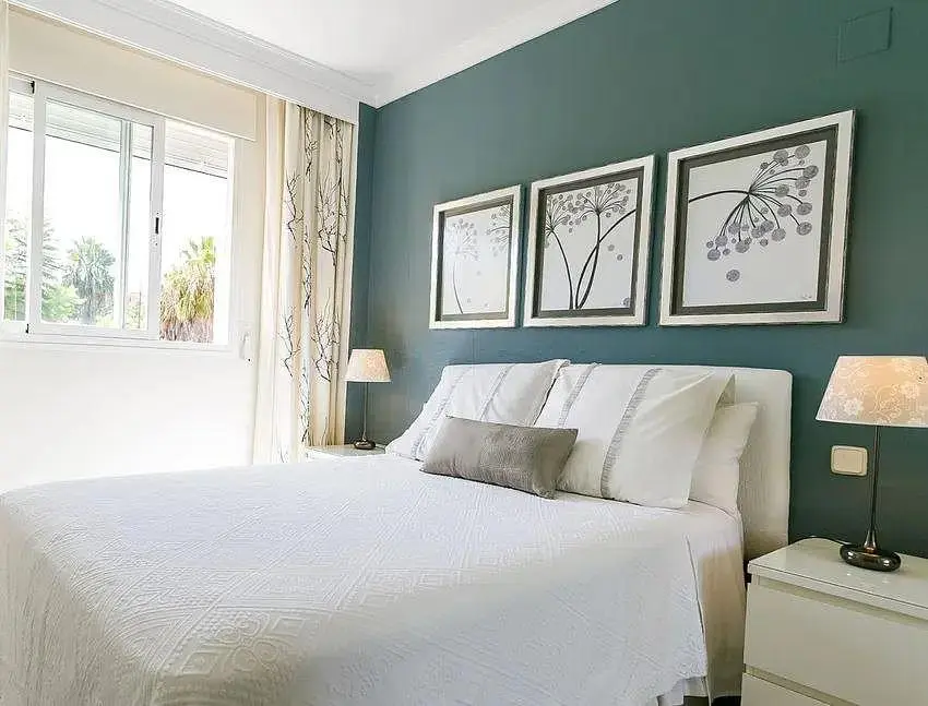 Camera da letto; luce naturale