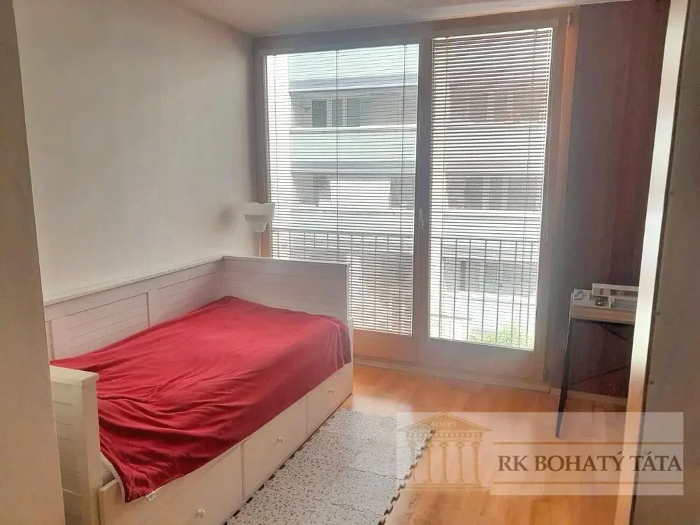Bedroom; natural light, wood floor