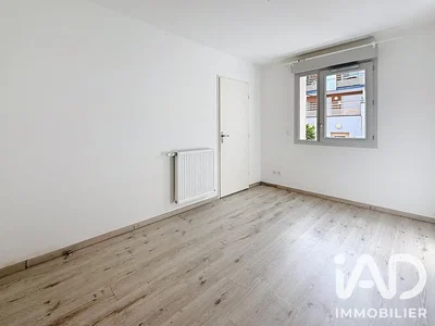 Autre; parquet, lumière naturelle