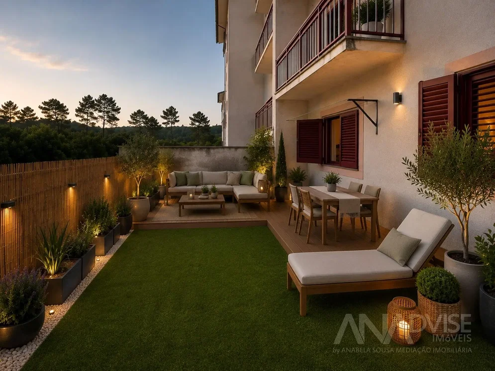 Terraza; luz natural, suelo de madera