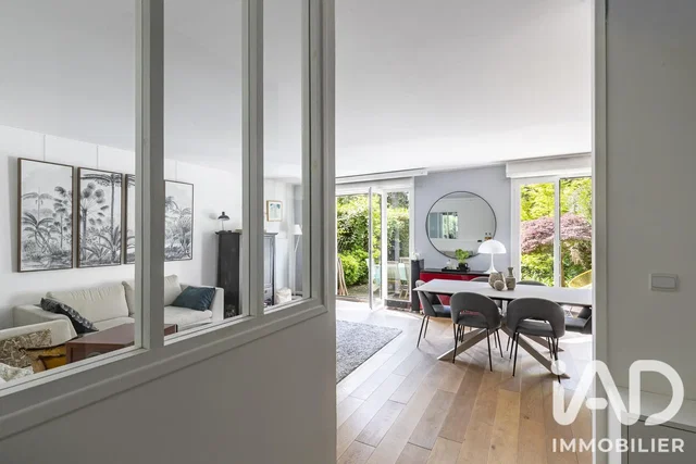 Wohnzimmer; moderner stil, tageslicht, holzboden