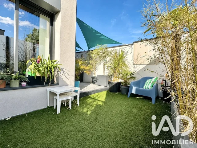 Terrasse; tageslicht, pflanzen